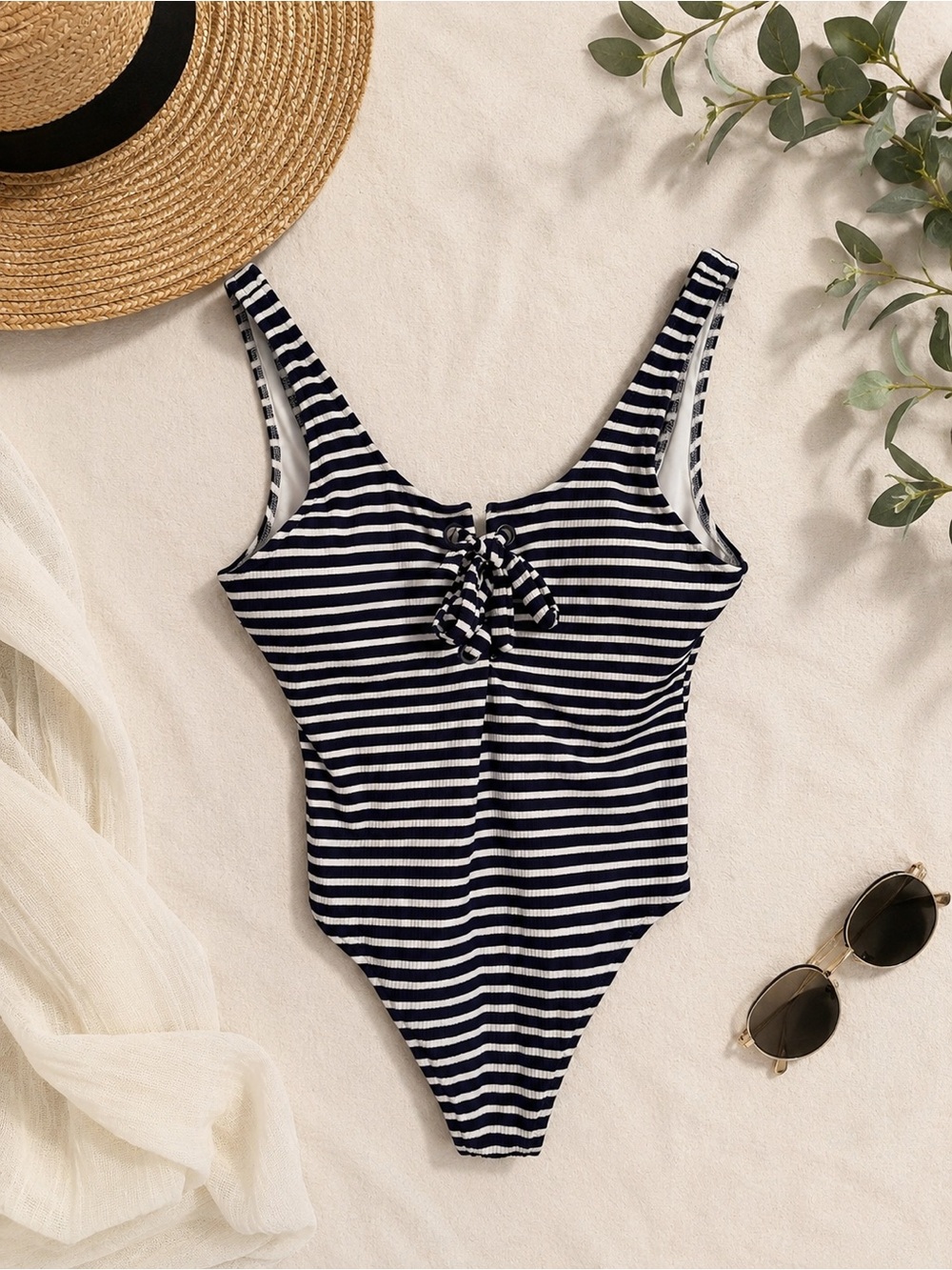 Aerie Navy & White Striped One Piece Swimsuit Size M 🌊⚓️